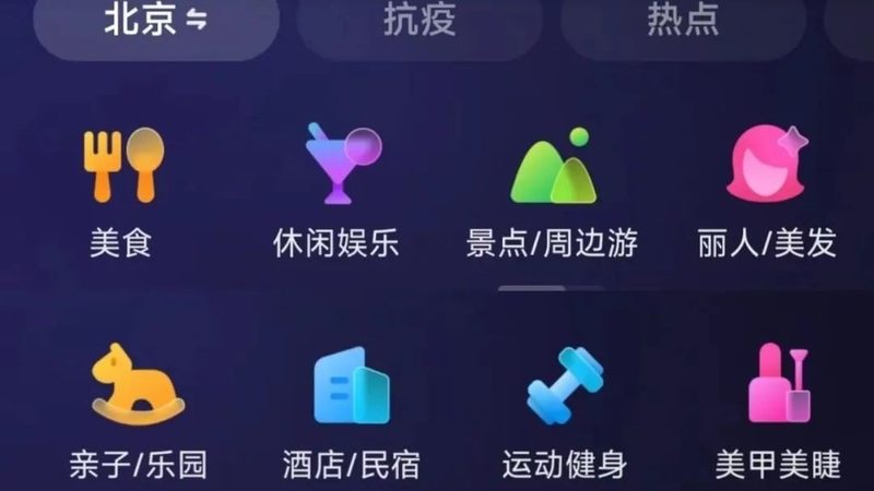在决定选择居家照护还是养老院时，以下因素需要考虑：